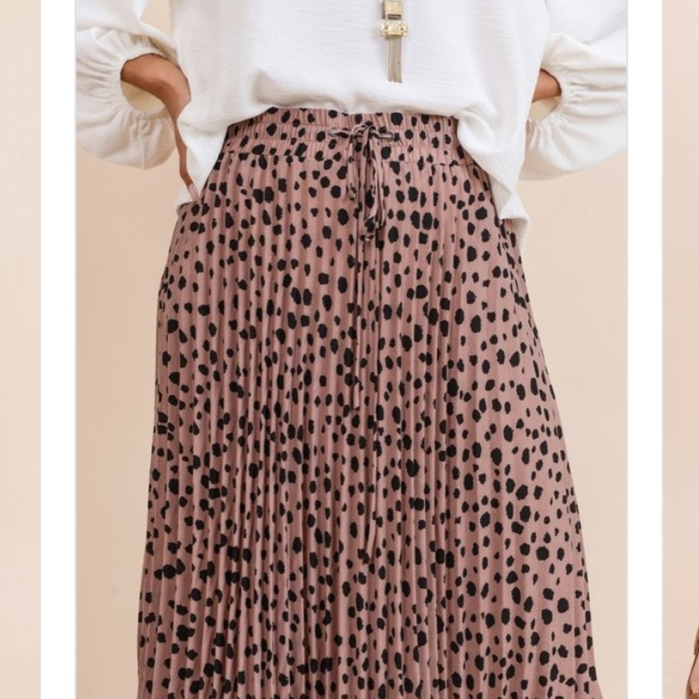 Mauve Maxi Skirt - Picture 6 of 6